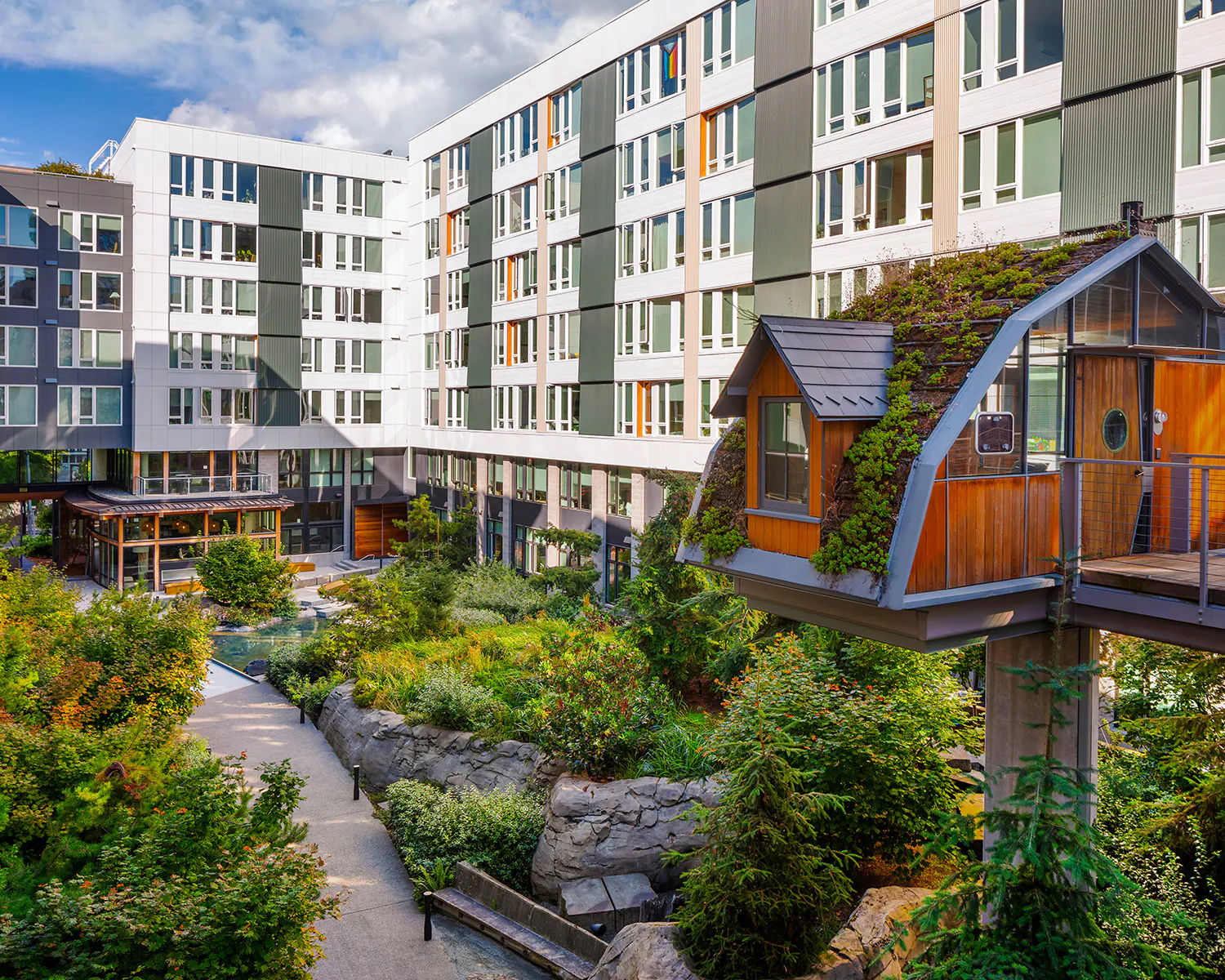 Sitka treehouse & courtyard